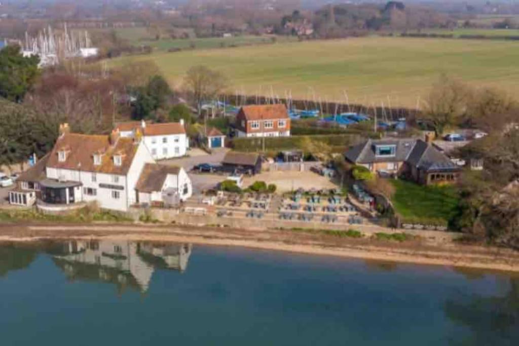 The Sails Vila East Wittering Exterior foto